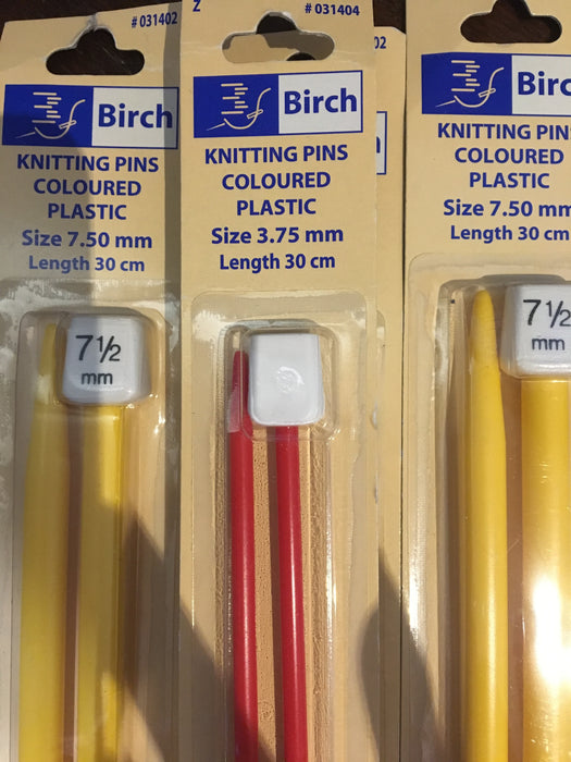 Plastic Knitting Needles - 30cm